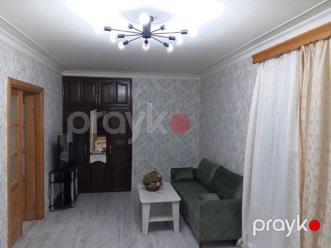 İcarəyə verilir 2 otaqlı köhnə tikili 80 m² — Mənzil, Bakı