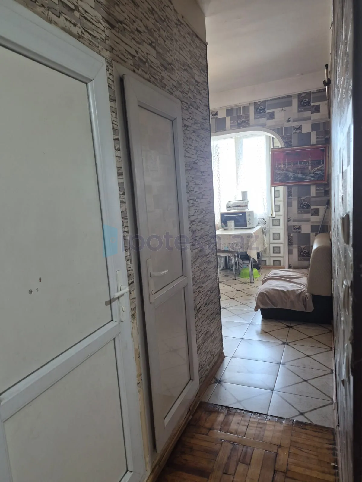 Satılır: 2 Otaq, Köhnə tikili, Yasamal r., 65.00 m² — Mənzil, Bakı (4)