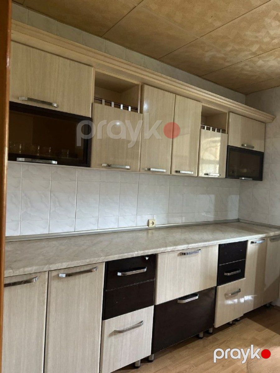 Satılır 5 otaqlı köhnə tikili 110 m² — Mənzil, Bakı (10)