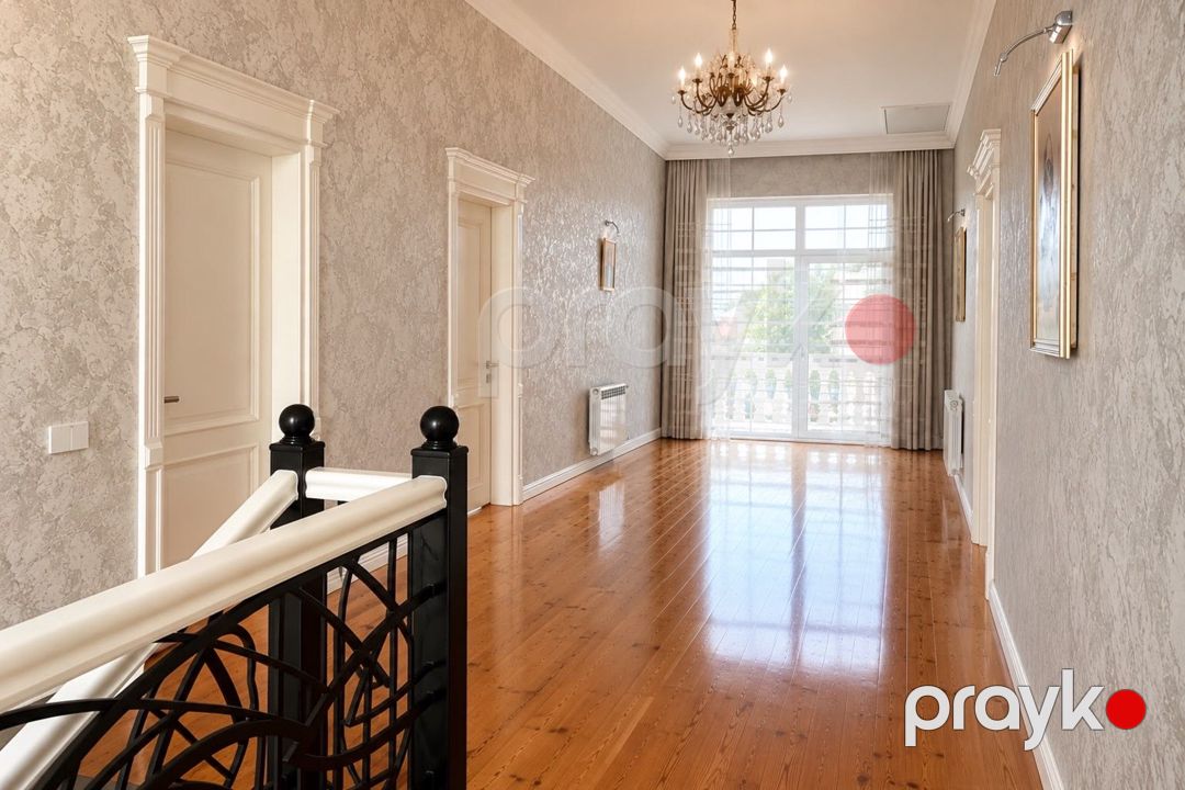 Satılır 5 otaqlı həyət evi/bağ evi 300 m² — Ev, villa, Bakı (10)