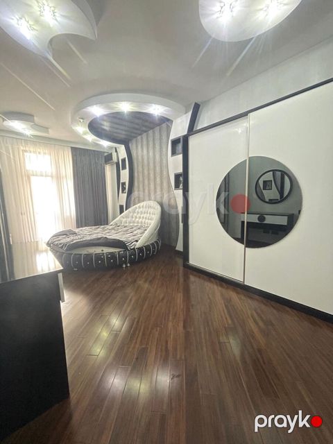 Satılır 3 otaqlı yeni tikili 158 m² — Bakı