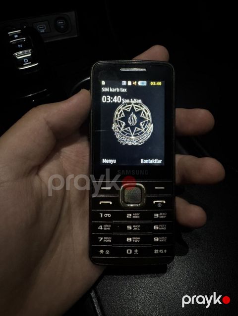 Samsung S5610, İki sim kartlı — Bakı