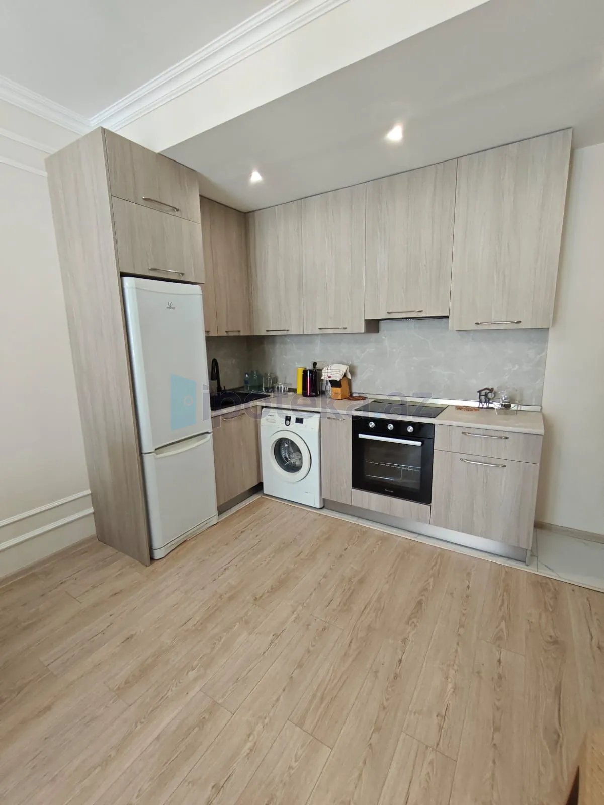 Satılır: 2 Otaq, Yeni tikili, Nərimanov r., 70.00 m² — Mənzil, Bakı (2)