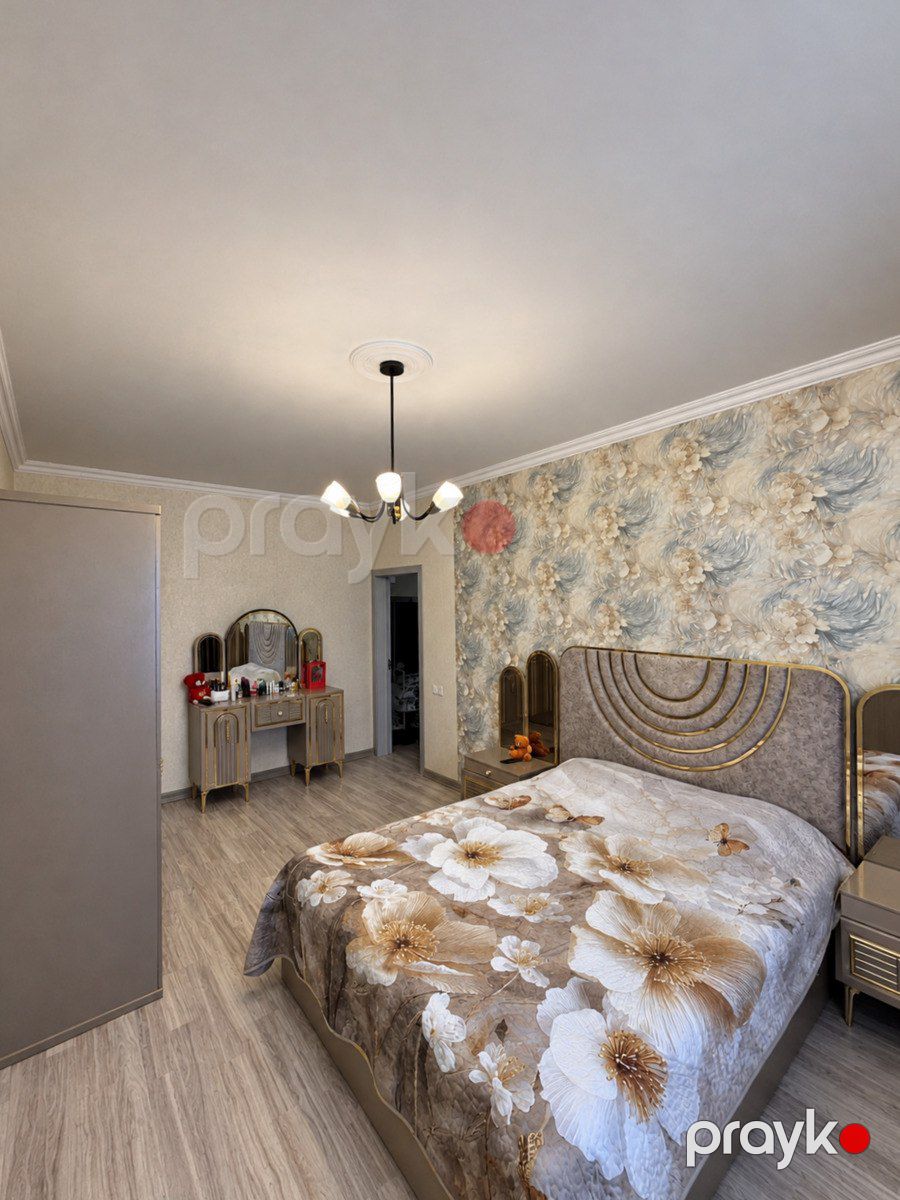 Satılır 4 otaqlı köhnə tikili 112 m² — Mənzil, Bakı (8)
