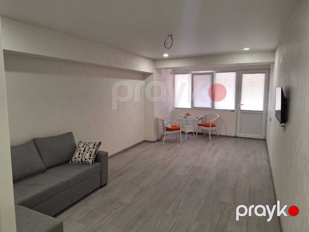 İcarəyə verilir 2 otaqlı köhnə tikili 86 m² — Mənzil, Bakı (2)