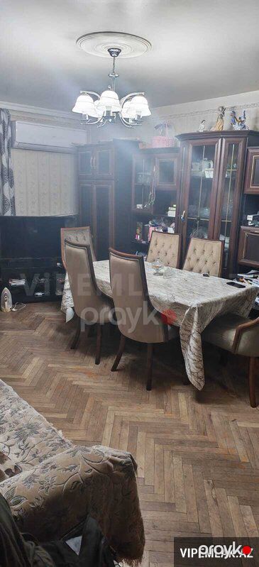 Nəsimi rayonunda 3 otaqlı Köhnə tikili Satılır, 70 m² — Bakı
