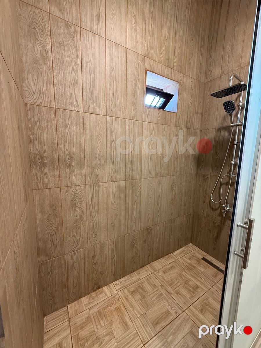 Satılır 5 otaqlı həyət evi/bağ evi 220 m² — Ev, villa, Bakı (5)