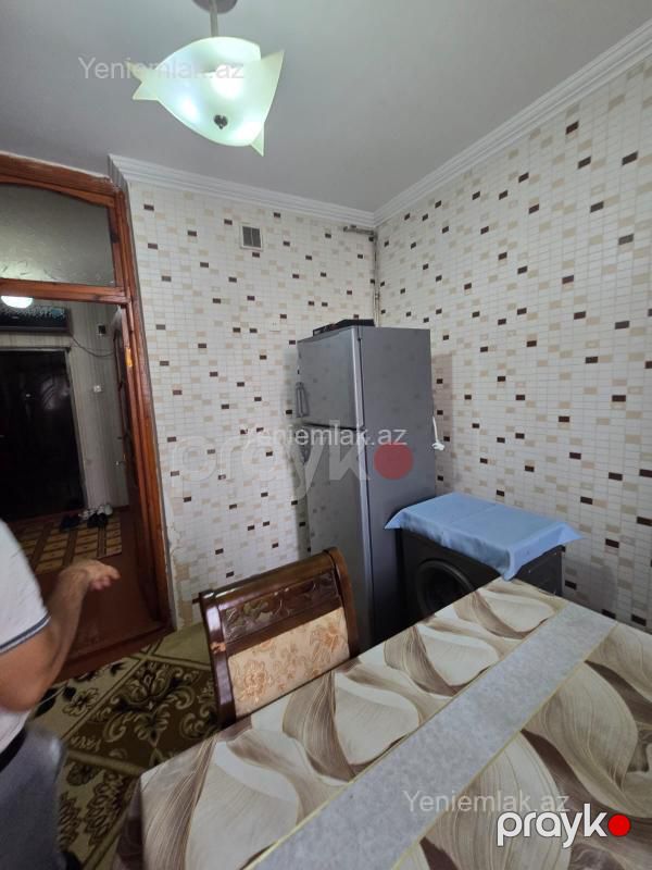 Satılır 2 otaqlı Bina evi menzil (Köhnə tikili), 55 m², 17-ci mikrorayon — Mənzil, Sumqayıt (2)