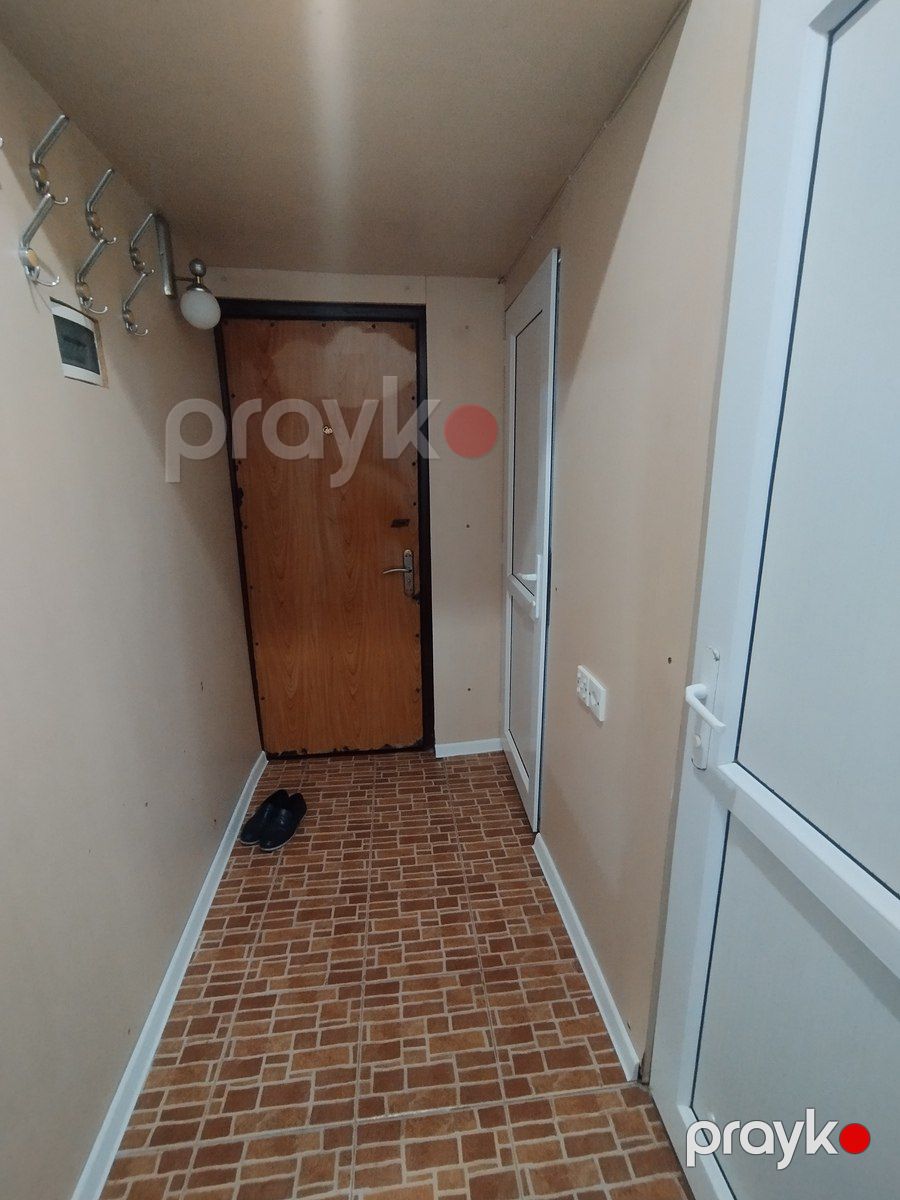 Satılır 2 otaqlı köhnə tikili 41 m² — Mənzil, Bakı (2)