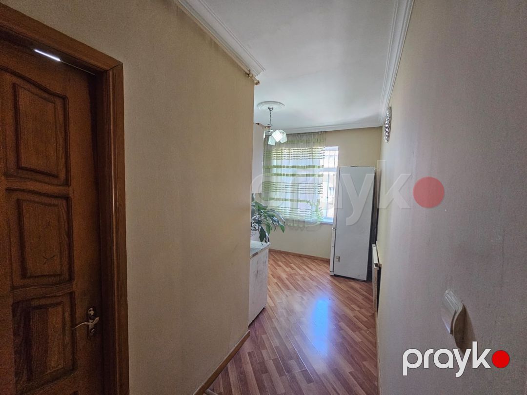 Satılır 2 otaqlı köhnə tikili 65 m² — Mənzil, Bakı (10)