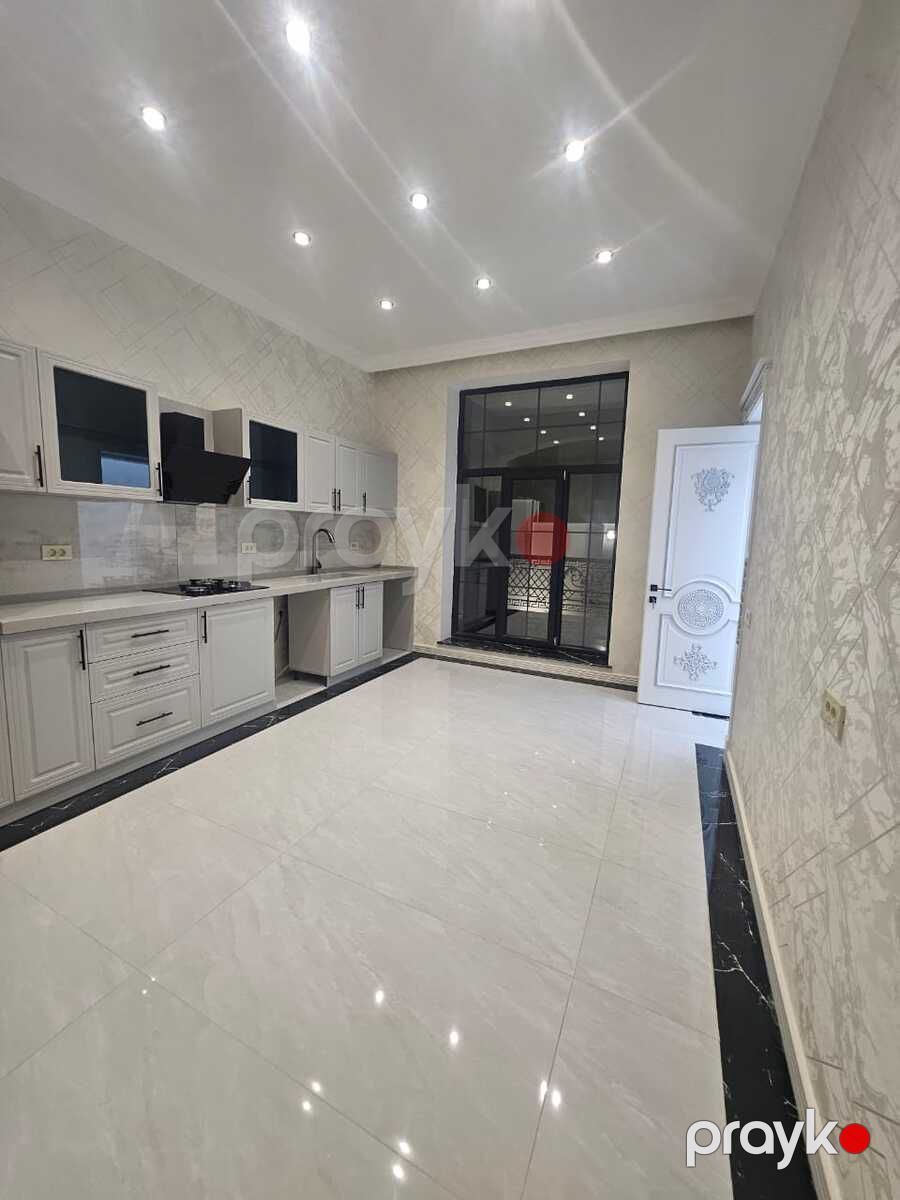 Satılır 4 otaqlı həyət evi/bağ evi 264 m² — Ev, villa, Bakı (9)