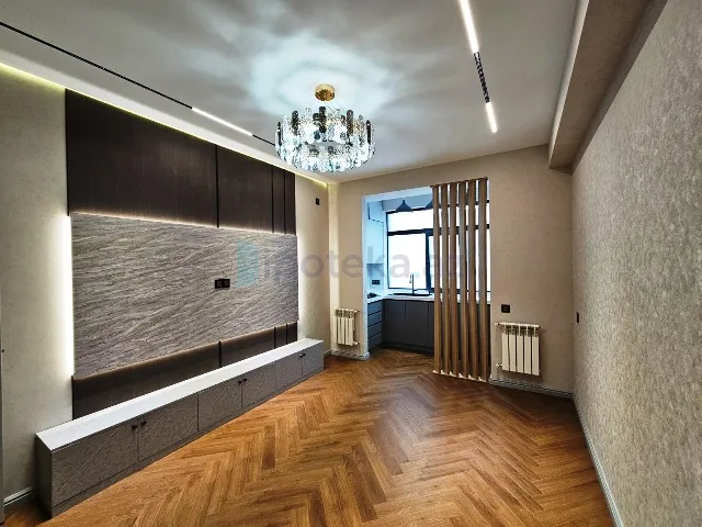 Satılır: 2 Otaq, Yeni tikili, Nizami r., 8-ci km q., 52.00 m² — Bakı