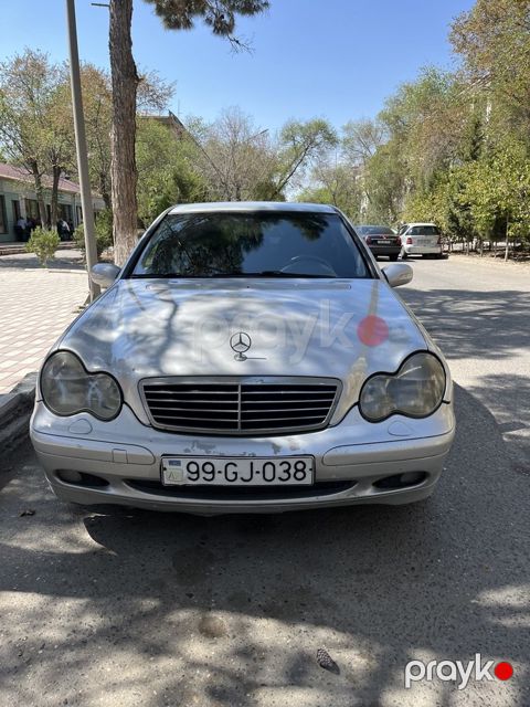 Mercedes C 200, 2.2 L, 2000 il, 510 000 km — Bakı