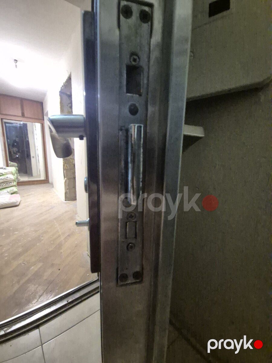 Seyf qapı — Təmir və inşaat, Bakı (12)