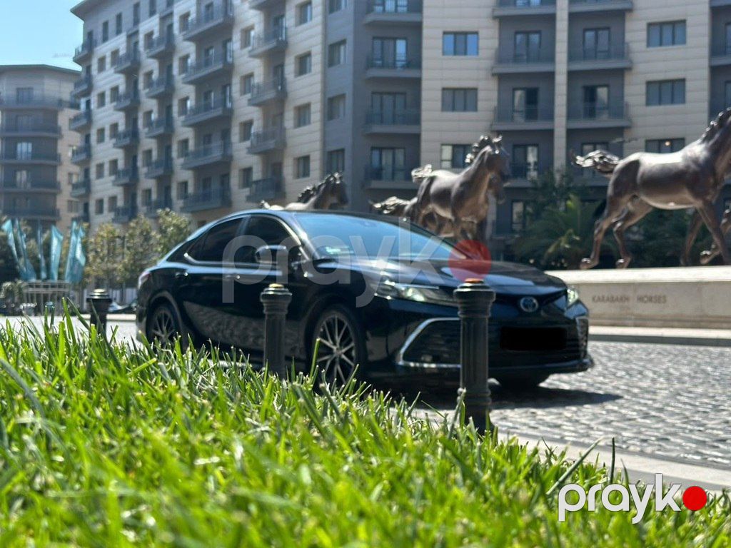 Toyota Camry, 2.5 L, 1.6 kWh, 2023 il, 30 000 km — Avtomobillər, Bakı (5)