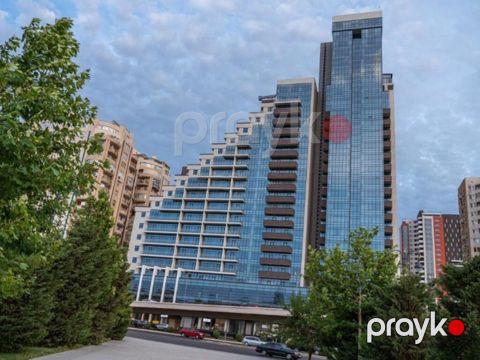 Satılır 4 otaqlı yeni tikili 235 m² — Bakı