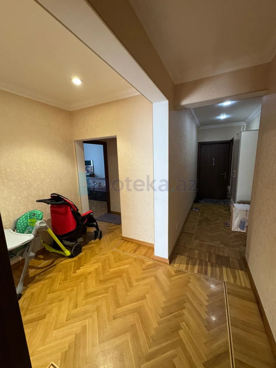 Satılır: 3 Otaq, Yeni tikili, Binəqədi r., 9-cu mkr q., 90.00 m² — Mənzil, Binə (9)
