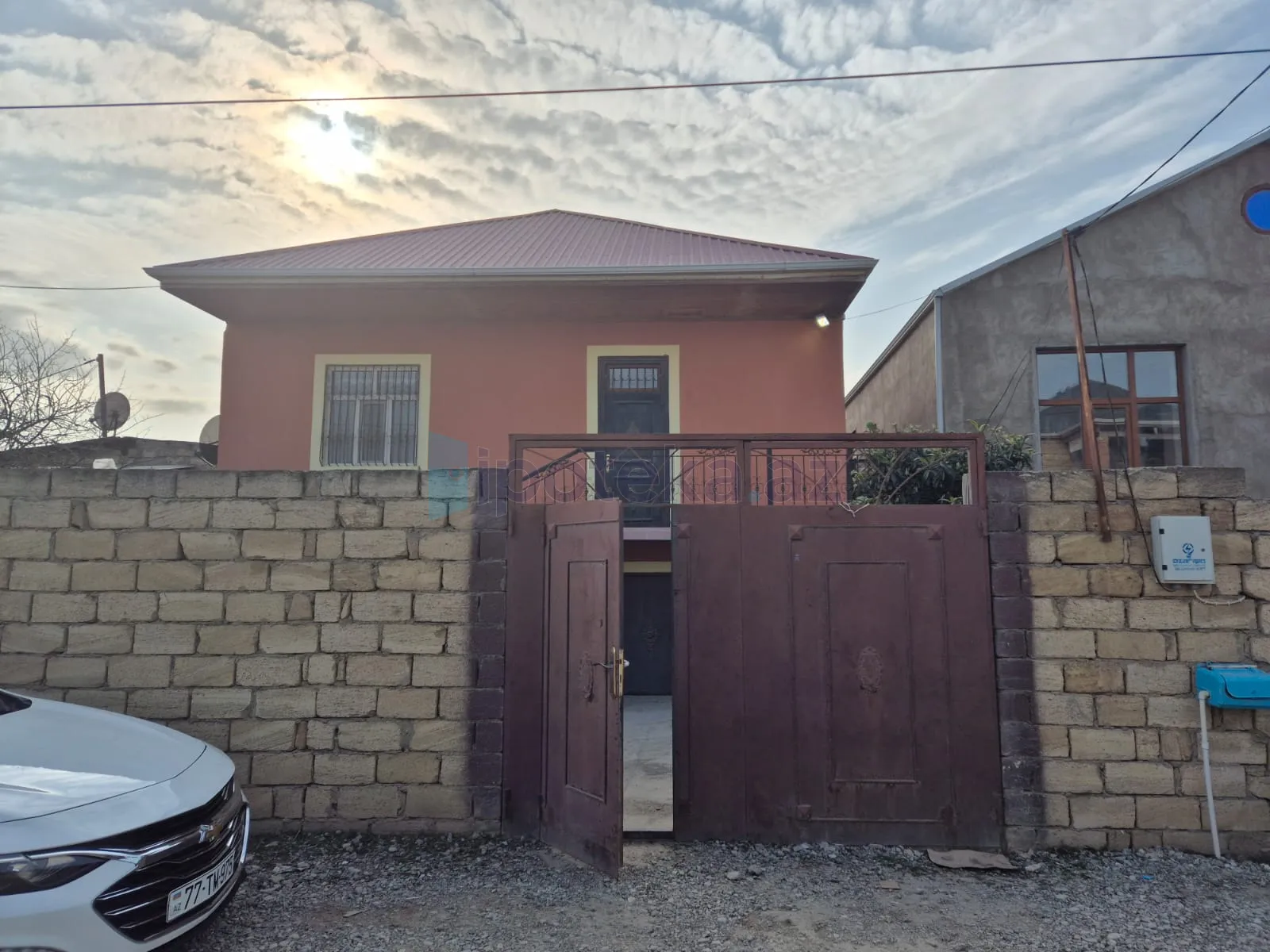 Satılır: 4 Otaq, Evlər/Villalar, Binəqədi r., Binəqədi q., 100.00 m² — Ev, villa, Binə (10)