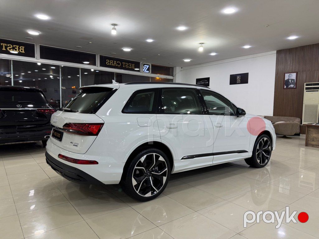 Audi Q7, 2.0 L, 2020 il, 80 000 km — Avtomobillər, Bakı (9)