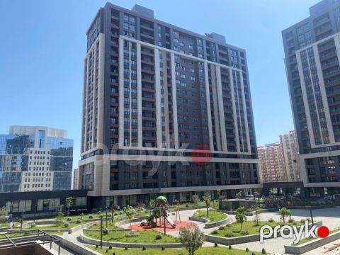 Satılır 4 otaqlı yeni tikili 200 m² — Bakı