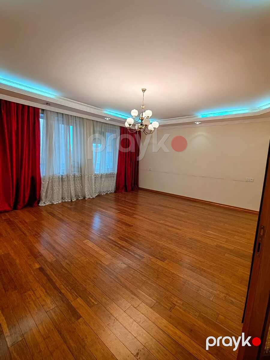 İcarəyə verilir 3 otaqlı köhnə tikili 100 m² — Mənzil, Bakı (11)