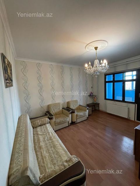 Satılır 2 otaqlı Bina evi menzil (Köhnə tikili), 60 m², 6-cı mikrorayon — Sumqayıt
