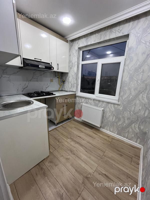 Satılır 2 otaqlı Bina evi menzil (Köhnə tikili), 50 m², 5-ci mikrorayon — Mənzil, Sumqayıt (9)