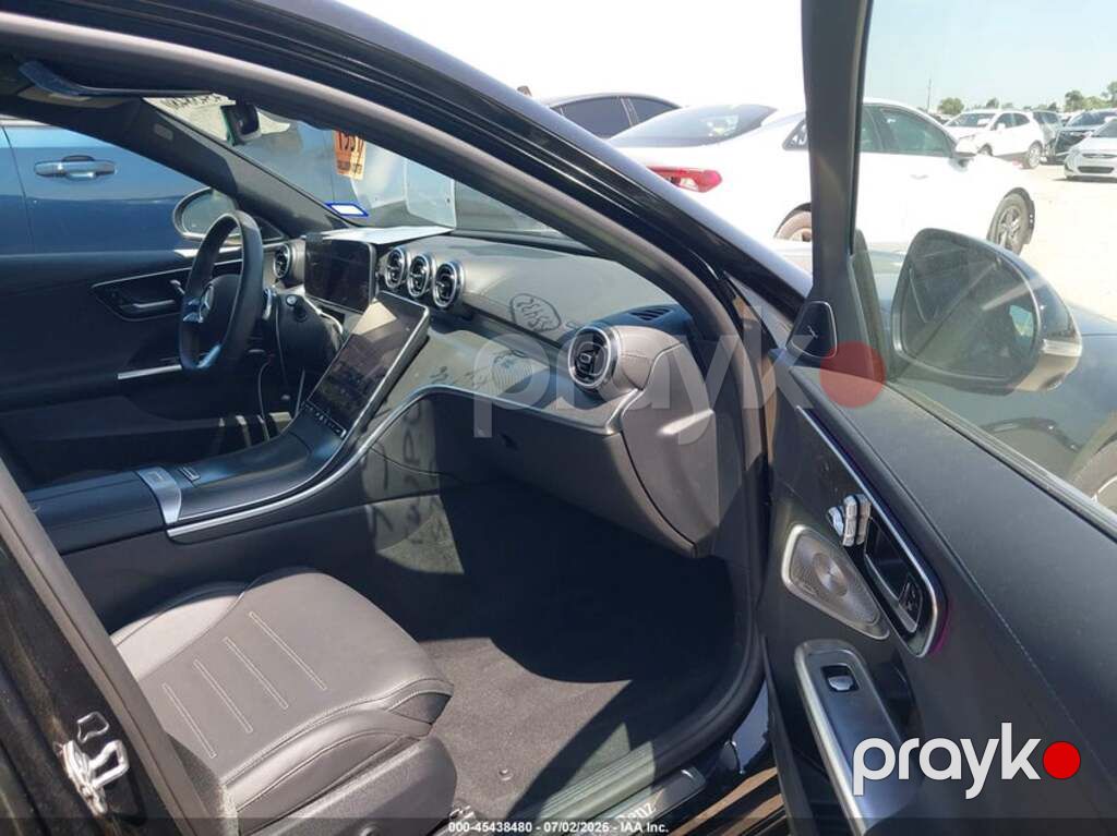 Mercedes C 300 4MATIC, 2.0 L, 2024 il, 8 642 km — Avtomobillər (8)