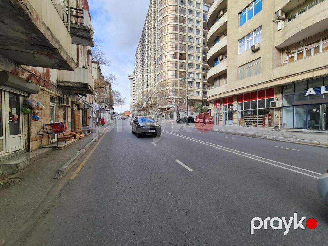 Satılır obyekt 134 m² — Əmlak, Bakı