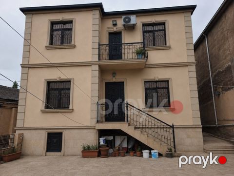 Satılır 5 otaqlı həyət evi/bağ evi 200 m² — Bakı