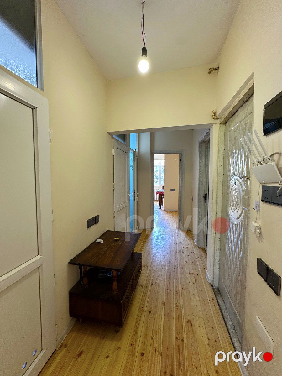 Satılır 2 otaqlı köhnə tikili 55 m² — Mənzil, Bakı (8)
