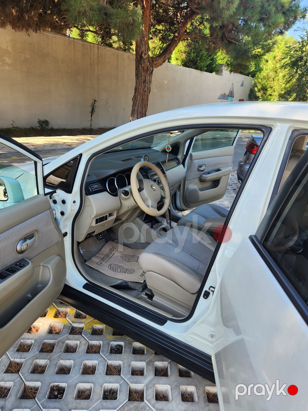 Nissan Tiida (hatchback) – ağ rəng - Kuzov: 5 qapılı hatchback, ağ — Avtomobillər, Bakı (6)