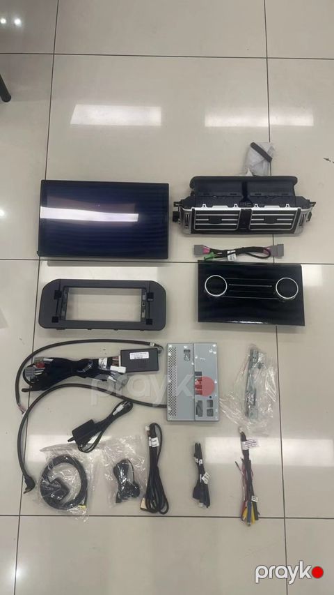 Range Rover Vogue 2013-2017 monitoru — Bakı