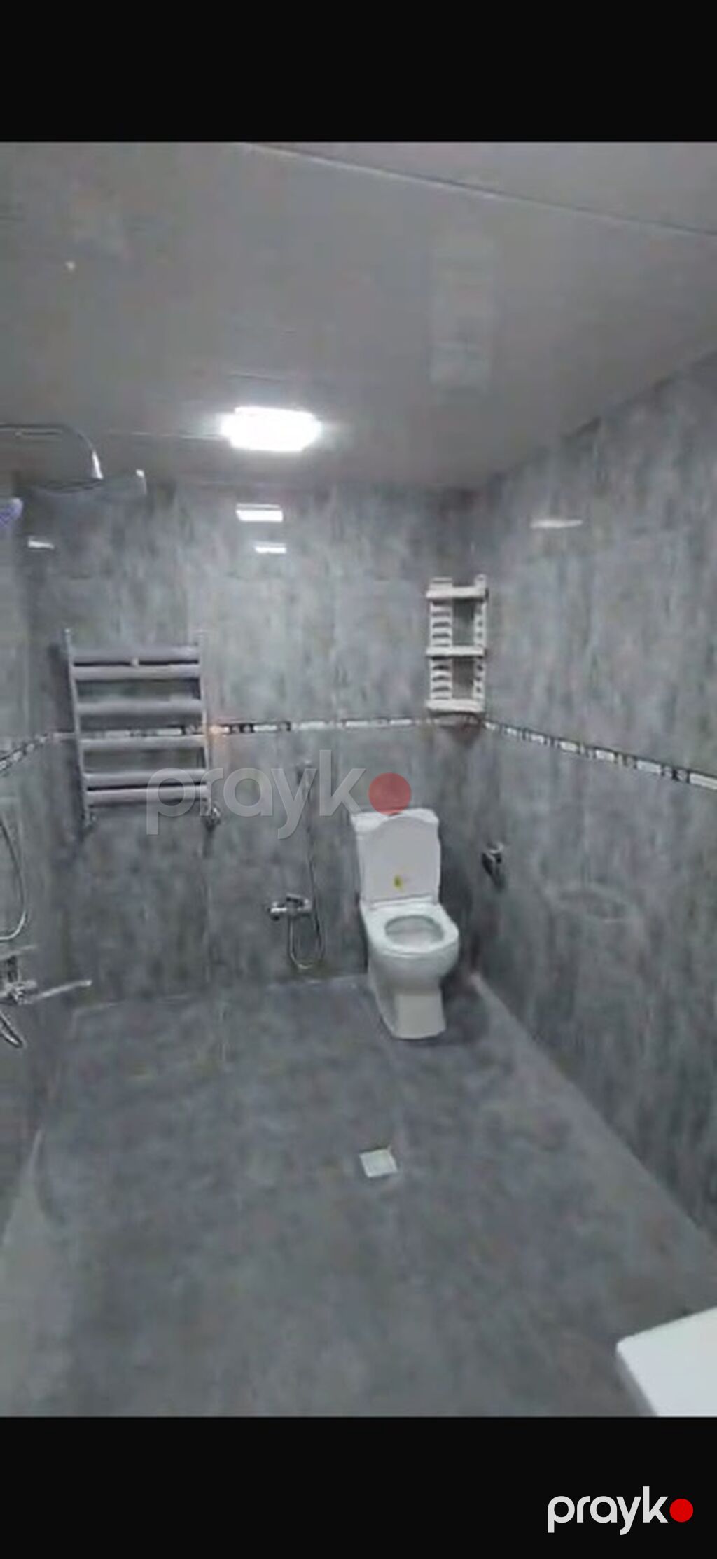 2 mərtəbəli həyət evi – yeni təmirli Çox uşaqlı ailəyə Azadlıq met — Mənzil, Bakı (5)