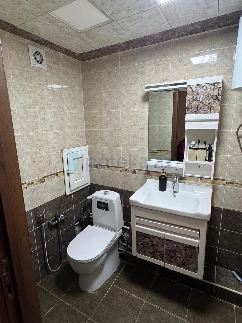 Satılır: 3 Otaq, Yeni tikili, Binəqədi r., 9-cu mkr q., 90.00 m² — Mənzil, Binə (8)
