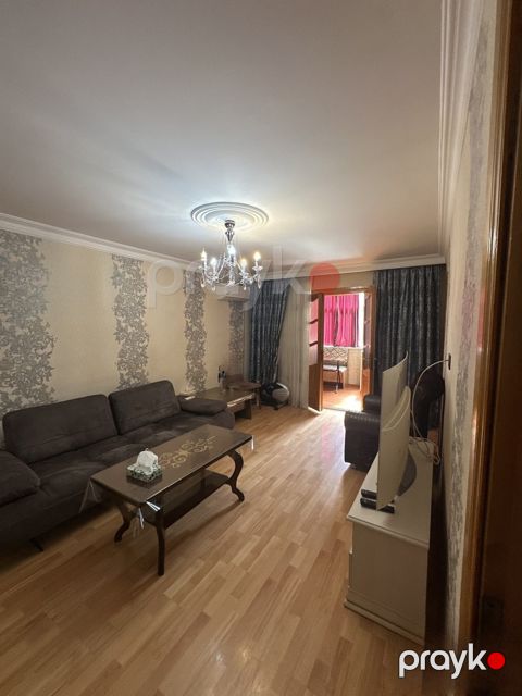 Satılır 3 otaqlı köhnə tikili 55 m² — Bakı