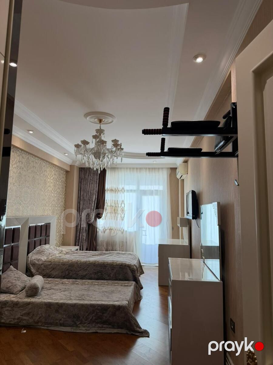 Satılır 4 otaqlı yeni tikili 180 m² — Mənzil, Bakı (8)