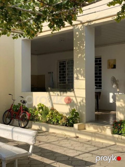 Satılır 4 otaqlı həyət evi/bağ evi 135 m² — Bakı