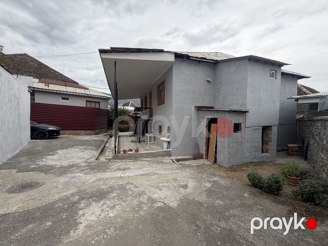 Satılır 9 otaqlı həyət evi/bağ evi 200 m² — Ev, villa, Şəki (12)
