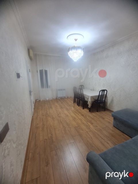 Satılır 2 otaqlı köhnə tikili 50 m² — Bakı