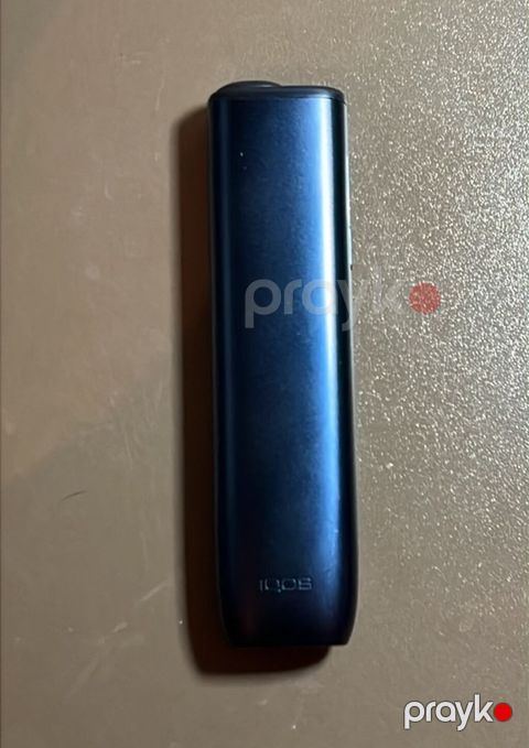 Bir iki yerinde tocka reng getmesi var,qutu adapter yoxdu Iqos tütün — Xırdalan