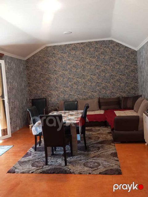 İcarəyə verilir 2 otaqlı həyət evi/bağ evi 90 m² — Qax
