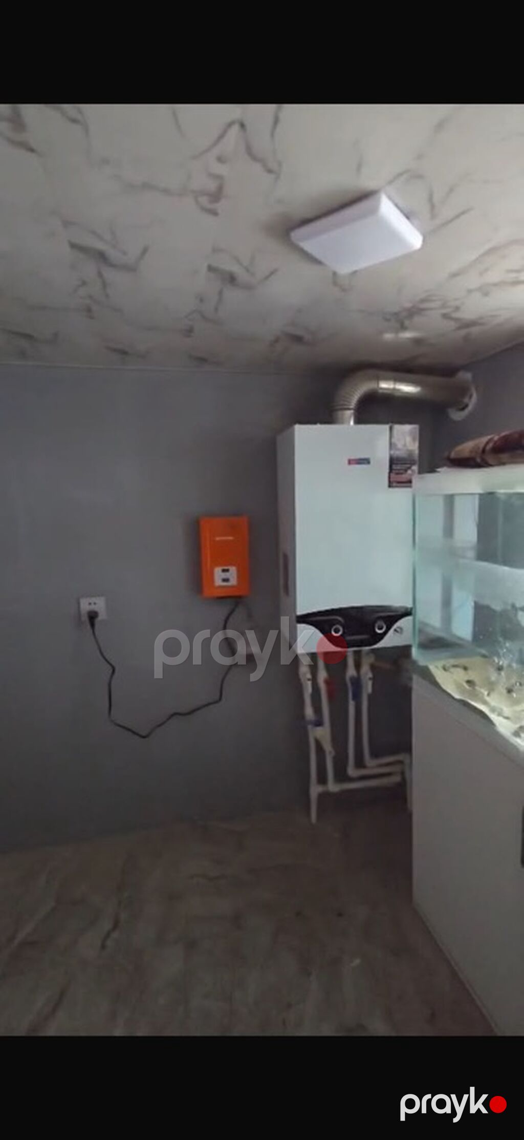 2 mərtəbəli həyət evi – yeni təmirli Çox uşaqlı ailəyə Azadlıq met — Mənzil, Bakı (4)