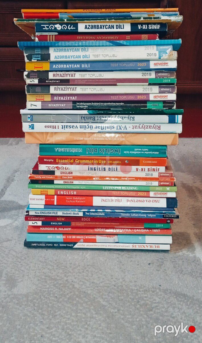 Dərsliklər — Məktəb və təhsil malları, Gəncə (2)