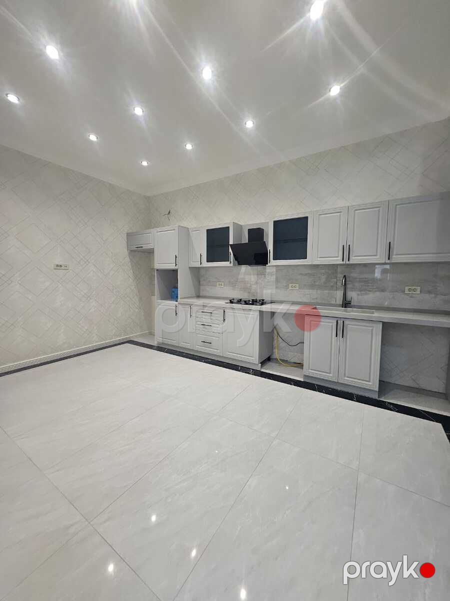 Satılır 4 otaqlı həyət evi/bağ evi 264 m² — Ev, villa, Bakı (8)