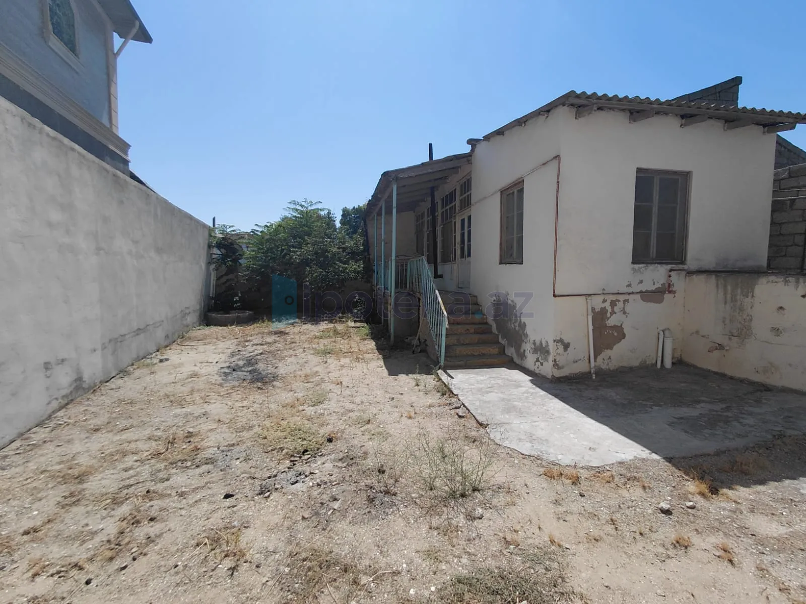 Satılır: 3 Otaq, Bağlar, Xəzər r., Buzovna q., 80.00 m² — Buzovna