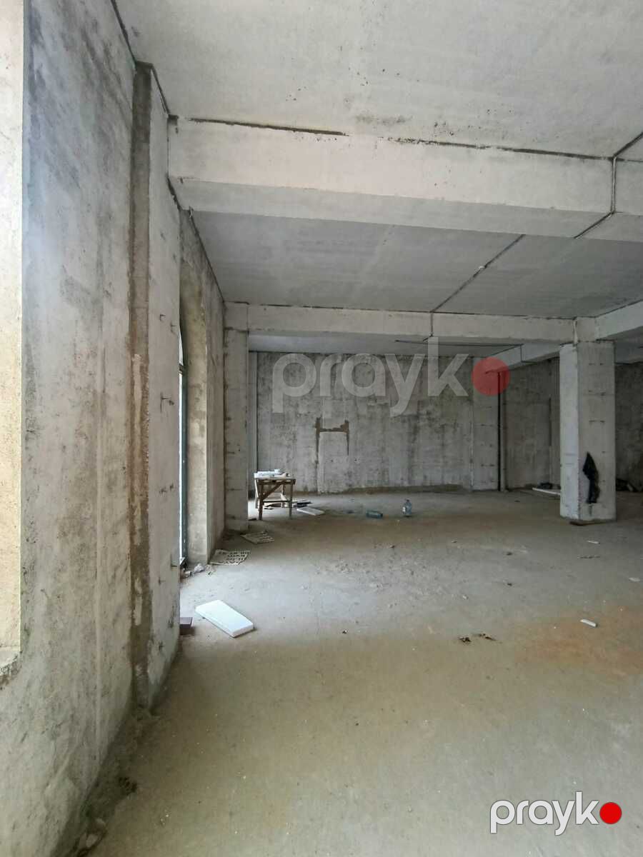 Satılır obyekt 240 m² — Əmlak, Bakı (4)