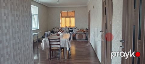 Həyət evi, Binə qəs — Bakı