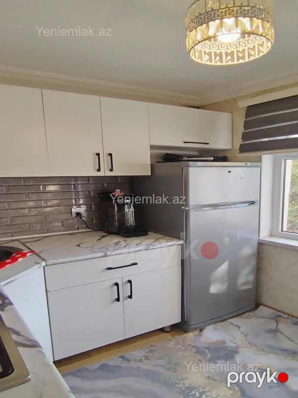 Satılır 2 otaqlı Bina evi menzil (Köhnə tikili), 50 m², 3-cü mikrorayon — Mənzil, Sumqayıt (8)