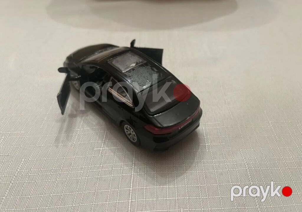 Qara rəngli metal oyuncaq sedan model avtomobil - Miqyas: təxmini — Modellar, Bakı (6)
